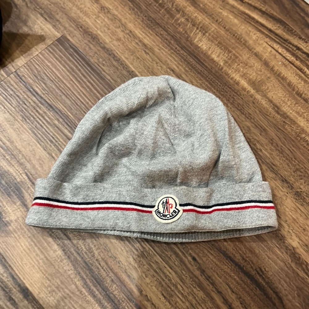 Moncler kids hat